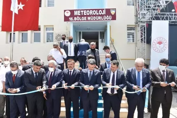Pakdemirli: 'Tüm vatandaşlarımızın ve sektörlerin meteorolojik verilere anlık ulaşması içinde birçok uygulamayı devreye soktuk'