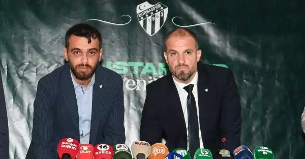 SPOR Bursaspor, Mustafa Er ile sözleşme imzaladı