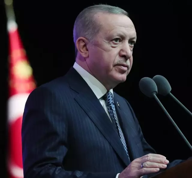 Cumhurbaşkanı Erdoğan, Katar Ekonomi Forumu'na video mesajla katıldı Açıklaması Cumhurbaşkanı Erdoğan, Katar Ekonomi Forumu'na video mesajla katıldı Açıklaması