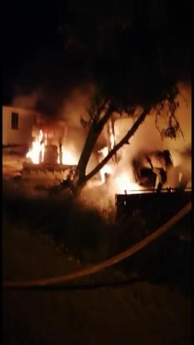 gebze de 3 is makinesinin yanmasinda kundakla 3 14217287 o