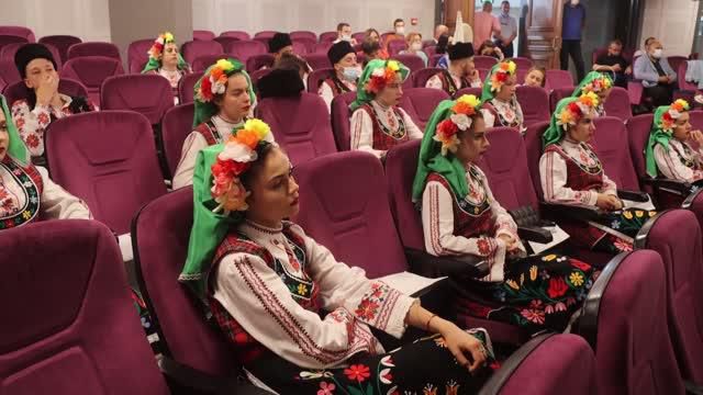 KIRKLARELİ - Türkiye ve Bulgaristan'ın folklor kültürleri tanıtılıyor