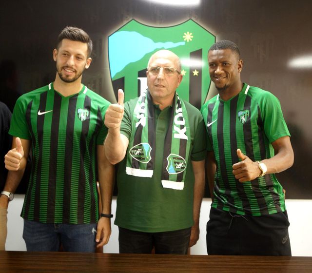 kocaelispor yayikci ve cisse ile sozlesme imz 14218451 o