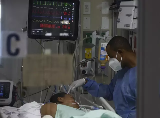 Son dakika! Kolombiya'da Covid-19 ölümleri 100 bini aştı