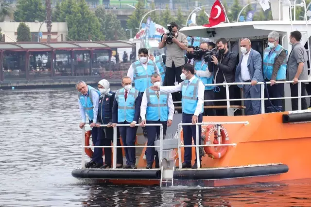 Marmara Denizi'nin oksijen seviyesini artıracak cihazlar denize bırakıldı