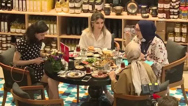 Ömür Akkor'un 350 bin kilometrelik seyahati sonucunda yazdığı 'Türkiye Gastronomi Atlası' yayınlandı
