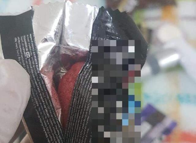 PKK'lı terörist çikolata ve kek ambalajlarına gizlediği patlayıcıyla yakalandı PKK'lı terörist çikolata ve kek ambalajlarına gizlediği patlayıcıyla yakalandı