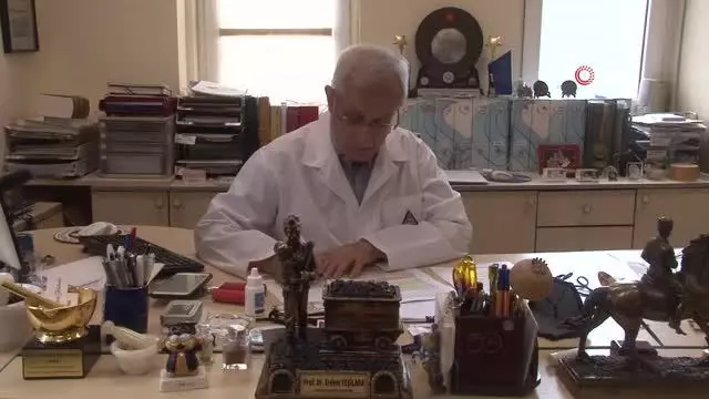 Prof. Dr. Erdem Yeşilada: 'Türkiye'de etkinliği ispatlanan nar kabuğu içeren ürün, Hindistan'da COVID hastalarına da şifa oldu' Prof. Dr. Erdem Yeşilada: 'Türkiye'de etkinliği ispatlanan nar kabuğu içeren ürün, Hindistan'da COVID hastalarına da şifa oldu'