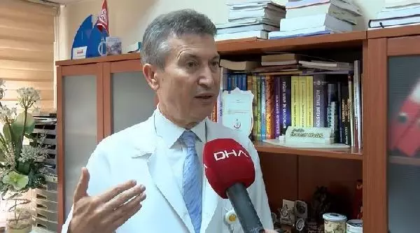 ANKARA 'RUS TURİSTLERE PCR ZORUNLULUĞU DEVAM ETMELİ'
