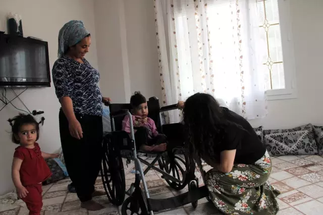 Silopi'de 5 ihtiyaç sahibi engellinin tekerlekli sandalye ihtiyacı giderildi