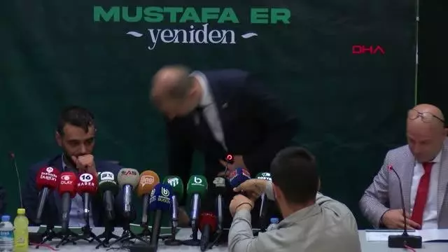 SPOR Bursaspor, Mustafa Er ile sözleşme imzaladı SPOR Bursaspor, Mustafa Er ile sözleşme imzaladı