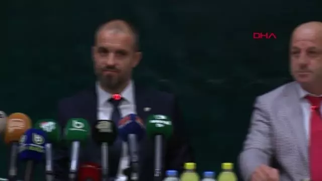 SPOR Bursaspor, Mustafa Er ile sözleşme imzaladı