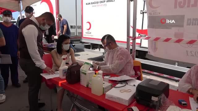vatandaslardan kan bagisina yogun ilgi 4 14217968 o