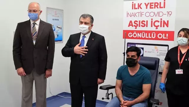 TURKOVAC'a yoğun ilgi! Kısa sürede 846 bin 451 kişi gönüllü olmak için başvurdu TURKOVAC'a yoğun ilgi! Kısa sürede 846 bin 451 kişi gönüllü olmak için başvurdu