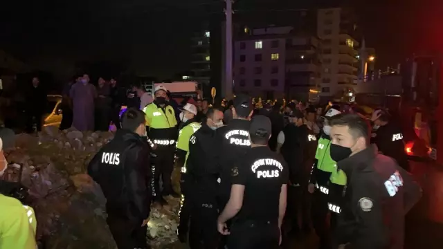 : 3 küçük kız kardeş müstakil evde çıkan yangında hayatını kaybetti