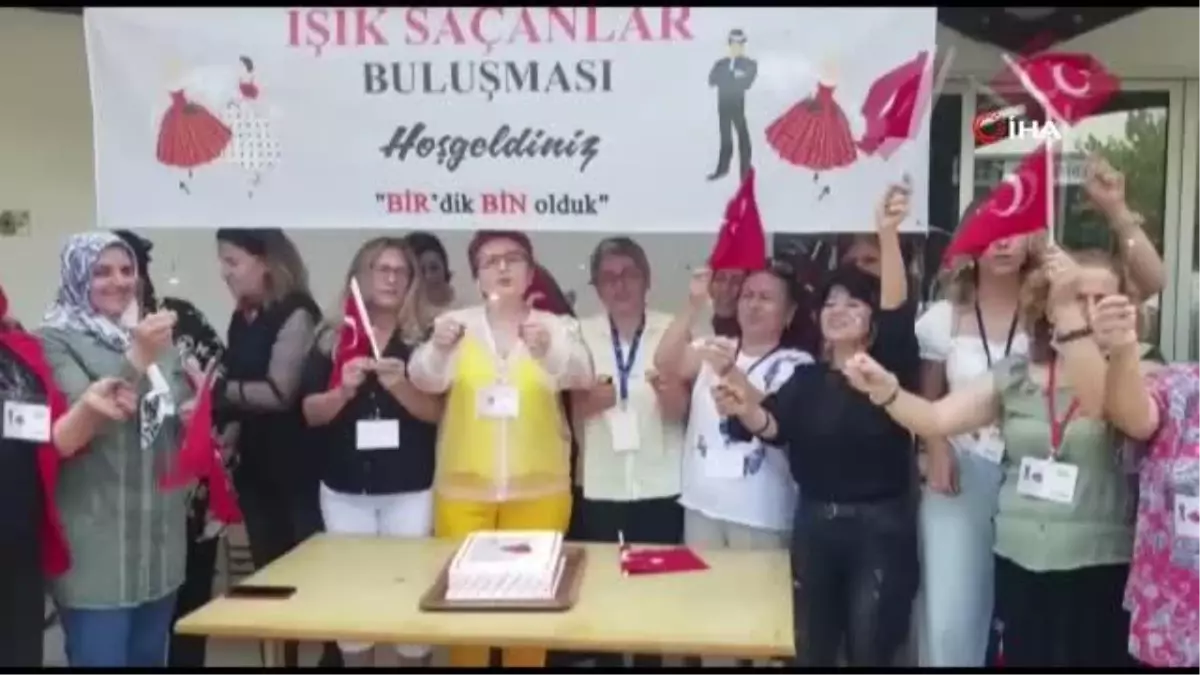 881 Nuray'ı bir araya getirdi, hedefi Guinness'e girmek
