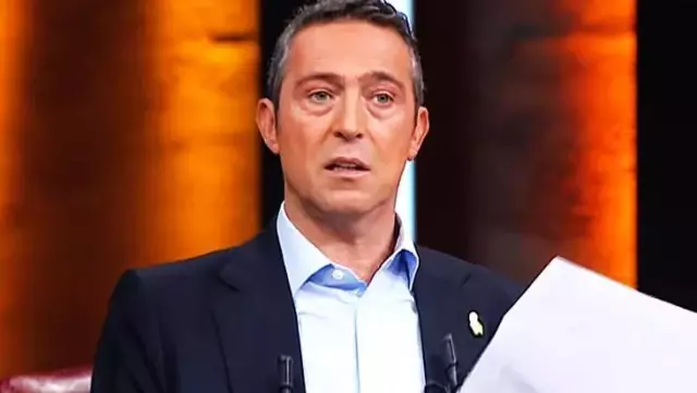 Ali Koç'tan Mesut Özil'e uyarı: Taraftar kimsenin geçmişine bakmaz, ıslıklar Ali Koç'tan Mesut Özil'e uyarı: Taraftar kimsenin geçmişine bakmaz, ıslıklar