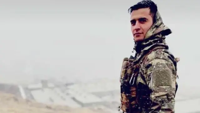 Arkadaşlarını korumak için bacağını kaybeden Gazi Yusuf Yayla: Devlete değil bacağımız, canımız feda Arkadaşlarını korumak için bacağını kaybeden Gazi Yusuf Yayla: Devlete değil bacağımız, canımız feda