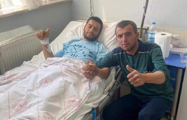 Arkadaşlarını korumak için bacağını kaybeden Gazi Yusuf Yayla: Devlete değil bacağımız, canımız feda Arkadaşlarını korumak için bacağını kaybeden Gazi Yusuf Yayla: Devlete değil bacağımız, canımız feda