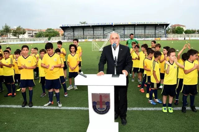 Başkan Aydı: 'Sanalda değil, sahada terleyin'