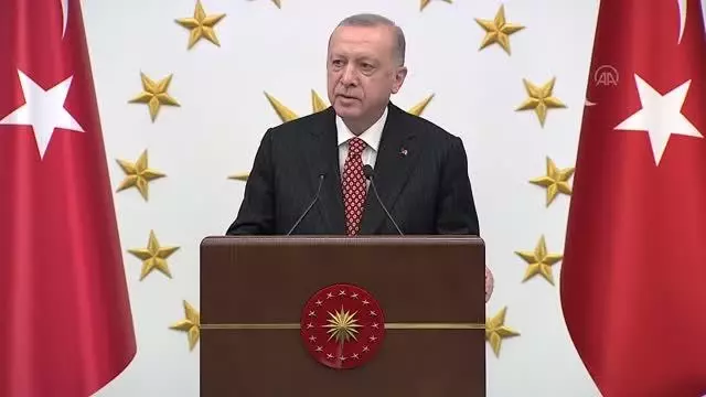 Son dakika haber... Cumhurbaşkanı Erdoğan, AK Partili belediye başkanlarıyla bir araya geldi Açıklaması