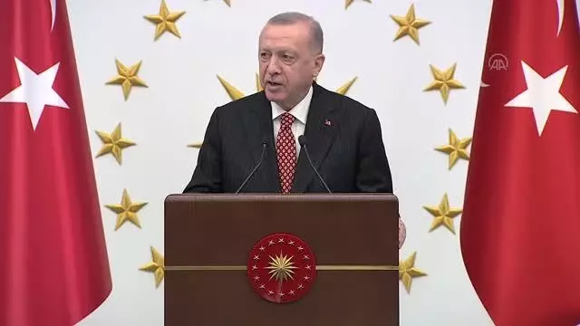 Son dakika haber... Cumhurbaşkanı Erdoğan, AK Partili belediye başkanlarıyla bir araya geldi Açıklaması