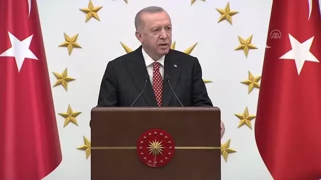 Son dakika haber... Cumhurbaşkanı Erdoğan, AK Partili belediye başkanlarıyla bir araya geldi Açıklaması