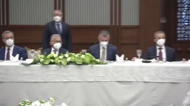 Son dakika haber... Cumhurbaşkanı Erdoğan, AK Partili belediye başkanlarıyla bir araya geldi Açıklaması