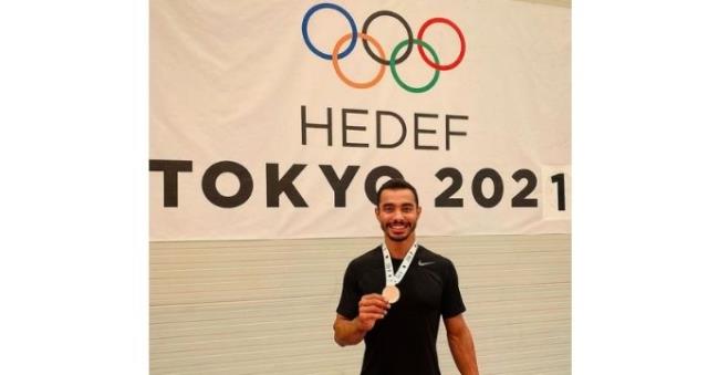 Ferhat Arıcan kimdir? 2020 Tokyo Olimpiyatları Jimnastik Ferhat Arıcan kimdir? Kaç yaşında, nereli?
