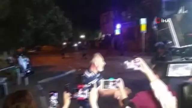 İsrail polisi, Şeyh Cerrah sakinlerine saldırdı