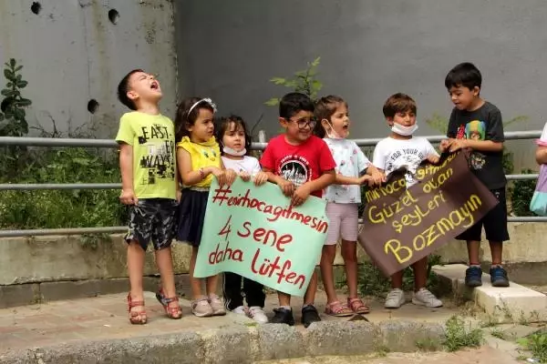 KAĞITHANE'DE ÖĞRENCİ VE VELİLERDEN 'ERKEN' TAYİN PROTESTOSU