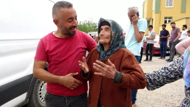 Kaybolan Emine ninenin çocuklarıyla kavuşma anı görenleri duygulandırdı Kaybolan Emine ninenin çocuklarıyla kavuşma anı görenleri duygulandırdı