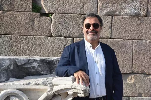 Son dakika! KAYIP TANRILAR ÜLKESİ'NİN LANSMANI YAPILDI, BERGAMA BELGESELİ'NİN YAPIM PROTOKOLÜ İMZALANDI
