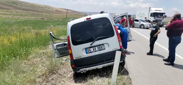 Kontrolden çıkan araç karşı şeride geçti: 3 yaralı