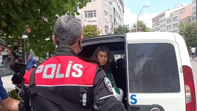 'Açık havada maske takmayı saçma buluyorum' diyen kadın gözaltına alındı