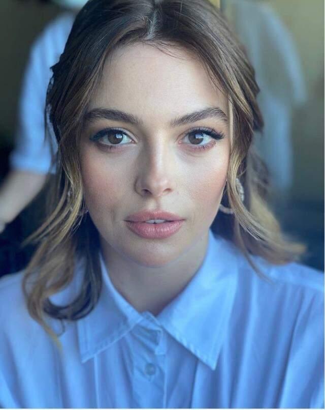 Melis Sezen kimdir? Melis Sezen kaç yaşında, nereli? Melis Sezen biyografisi! Melis Sezen kimdir? Melis Sezen kaç yaşında, nereli? Melis Sezen biyografisi!