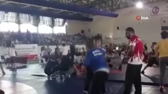 (Özel haber) Türkiye Güreş Şampiyonası'nda Türkiye 2.'si olarak Şuhutluları sevince boğdu (Özel haber) Türkiye Güreş Şampiyonası'nda Türkiye 2.'si olarak Şuhutluları sevince boğdu