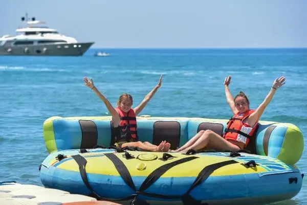 Uçuş yasağı kalktı, Rus turistler sahile indi