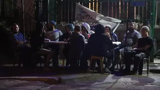 Şeyh Cerrah'ta Filistinliler ile Yahudi yerleşimciler arasında kavga çıktı