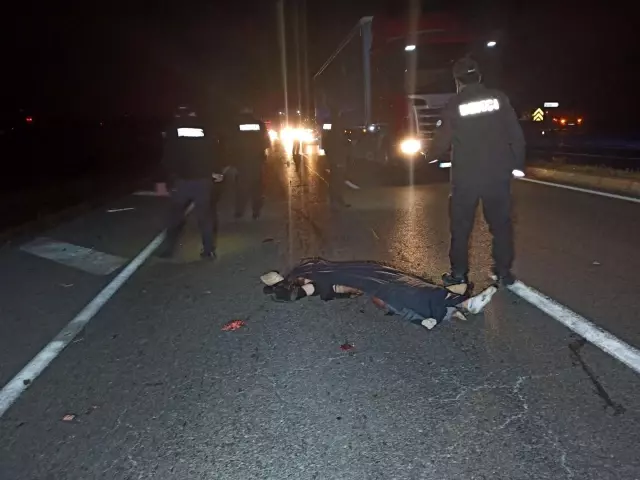 Motosiklet sürücüsü feci şekilde hayatını kaybetti