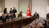 Son Dakika: Cuma gününden itibaren 18 yaşın üstündeki tüm vatandaşlara aşı randevusu açılıyor Son Dakika: Cuma gününden itibaren 18 yaşın üstündeki tüm vatandaşlara aşı randevusu açılıyor
