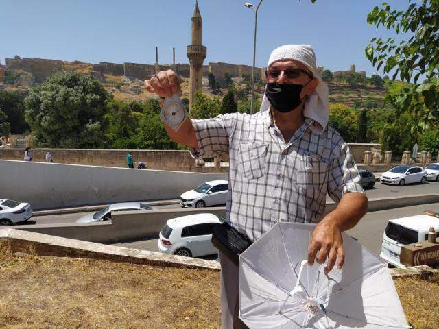 Antika termometre ile Şanlıurfa sıcağını ölçtü! Gölgede 35, güneşte 50 derece