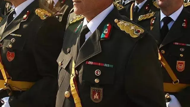 Askerlerin yargılanmasıyla ilgili yeni düzenleme Meclis'te kabul edildi Askerlerin yargılanmasıyla ilgili yeni düzenleme Meclis'te kabul edildi