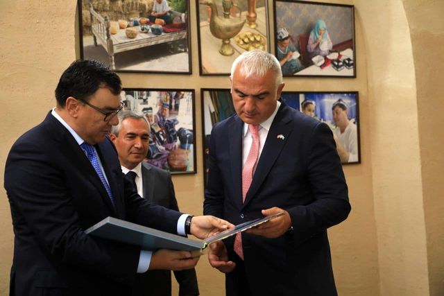 bakan ersoy turk dili konusan ulkeler konseyi 11 14222384 o