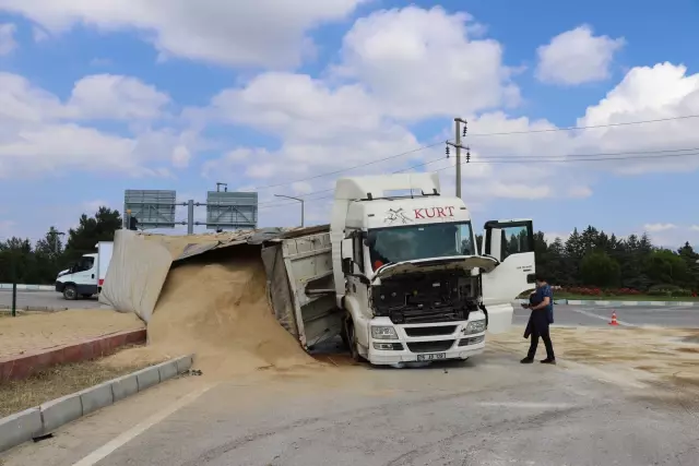 Aynı güzergahtaki iki trafik kazasında 4 kişi yaralandı