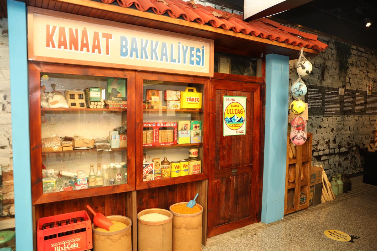 Bursa'da 70'ler mahallesi kuruldu