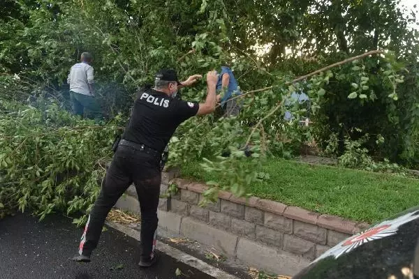 Fırtına, Nazilli'de yaşamı olumsuz etkiledi