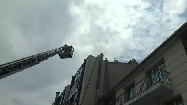 Son dakika haberleri: Gölbaşı'nda meydana gelen baca yangını hasara yol açtı