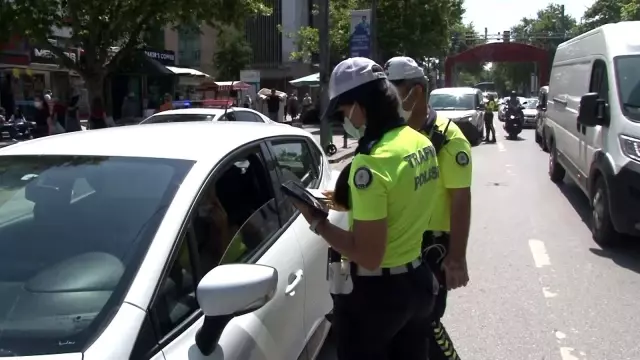 Kadıköy'de drone destekli trafik denetimi gerçekleştirildi