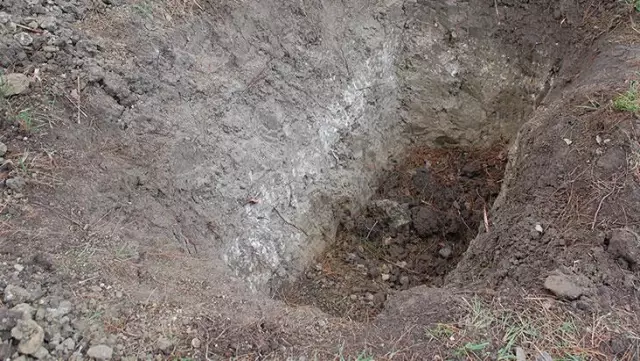 Kazmayı vurdukça yenileri çıktı! Kanada'da 751 çocuğa ait kemik kalıntıları bulundu Kazmayı vurdukça yenileri çıktı! Kanada'da 751 çocuğa ait kemik kalıntıları bulundu