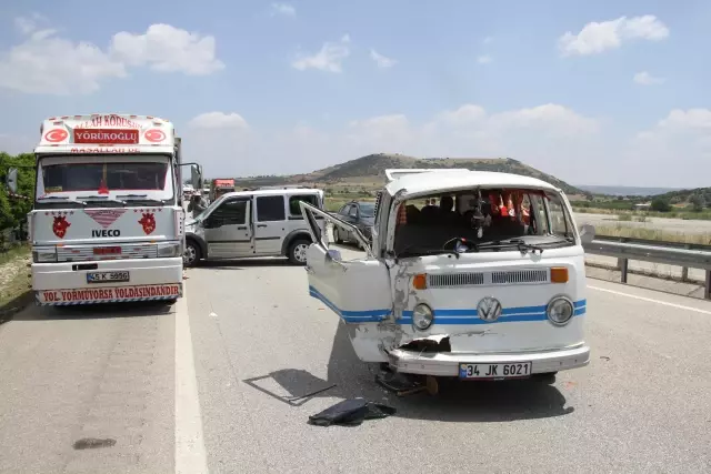 Son dakika haberleri | Dört aracın karıştığı trafik kazasında 4 kişi yaralandı